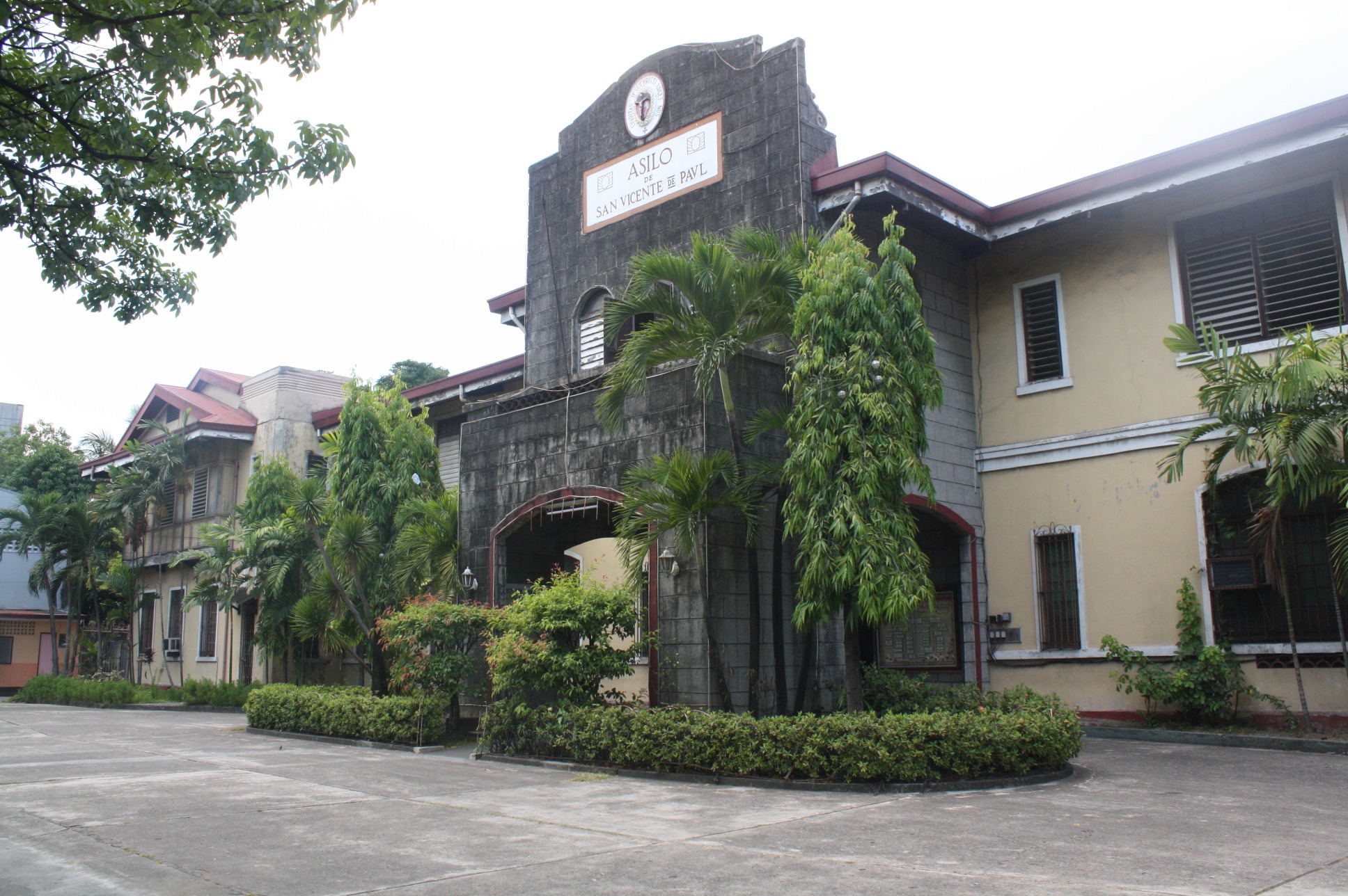 Historic Asilo de San Vicente de Paul building in Manila